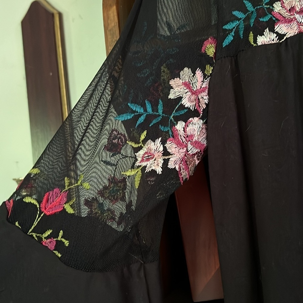 P & ROSE Black w/Sheer Floral Yoke, Empire Waist Long Sleeve Mini Dress, GUC. - Picture 5 of 11